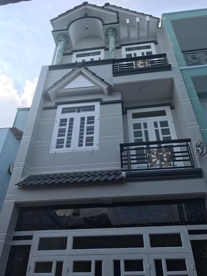 Nhà 1 trệt 2 lầu, hẻm xe hơi, sổ hồng riêng giá chỉ 2.45 tỷ đường Nguyễn Ánh Thủ Q,12