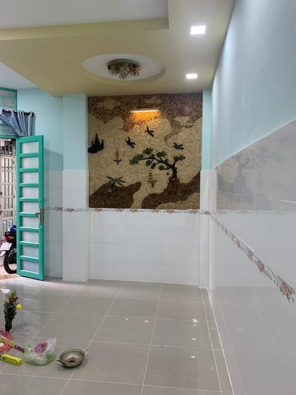 Bán nhà Tân Phú, 3 lầu, 31m2, Sát mặt tiền, giảm chào 200, 2,7tỷ