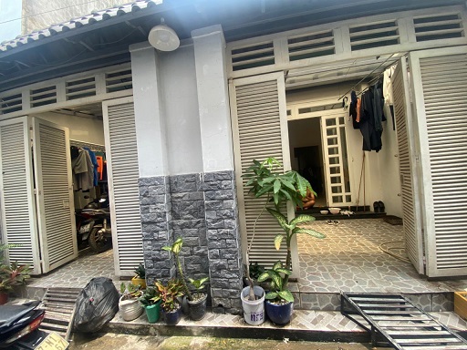 Chính chủ cần bán 2 căn nhà liền kề vị trí đẹp tại thành phố Hồ Chí Minh