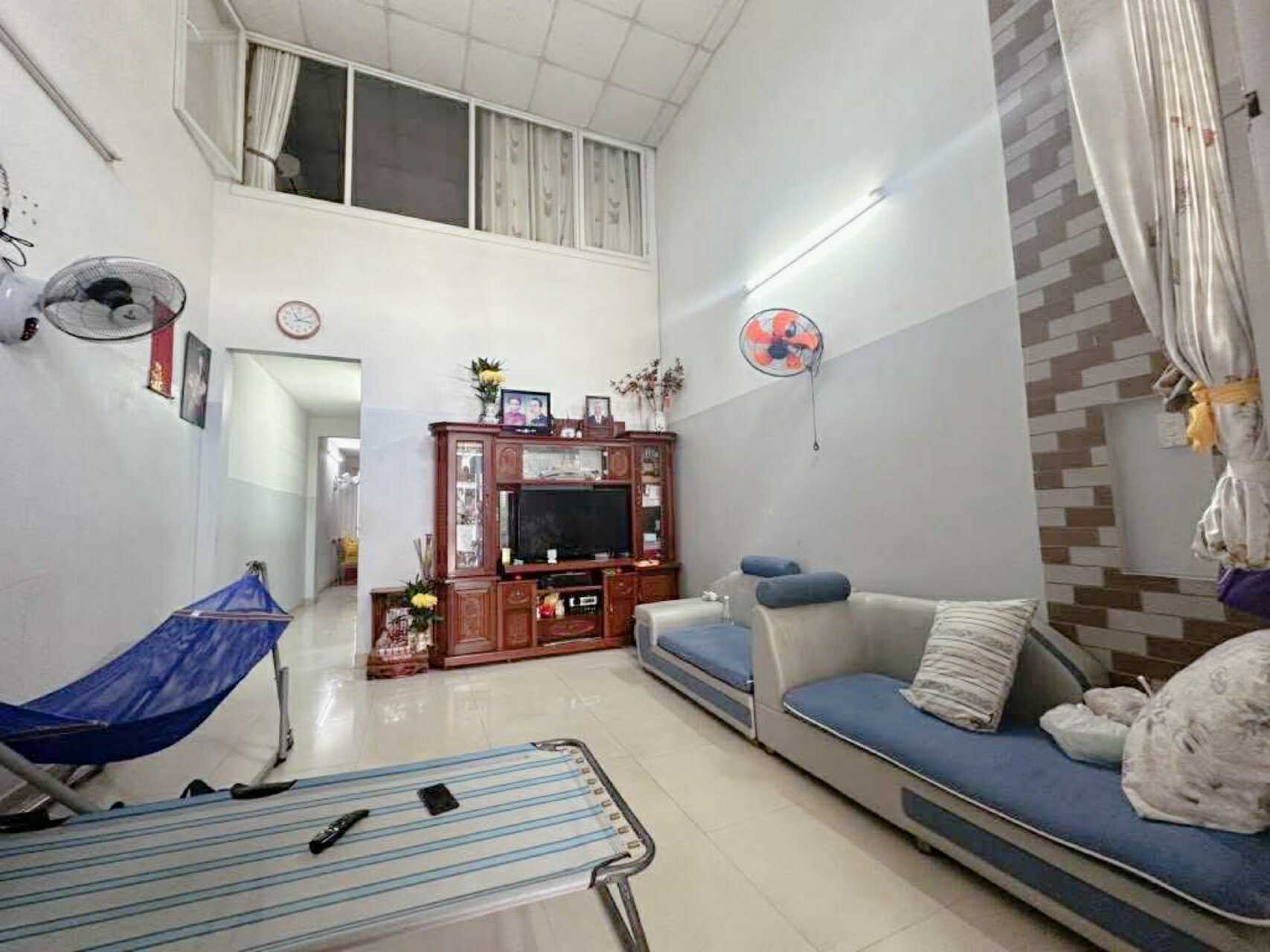 Nhà cấp 4 có lửng 71m2 (4x18) hẻm 134 Dương Thị Mười , gần Bệnh Viện Q12 , 4 tỷ nhỉnh 0932030061
