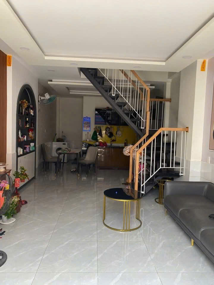 Bán nhà Vi Bằng , 1la62u HXH, hẻm 331 Đường Phang Huy ích, P14, Gò vấp Cũ, 2,8 tỷ