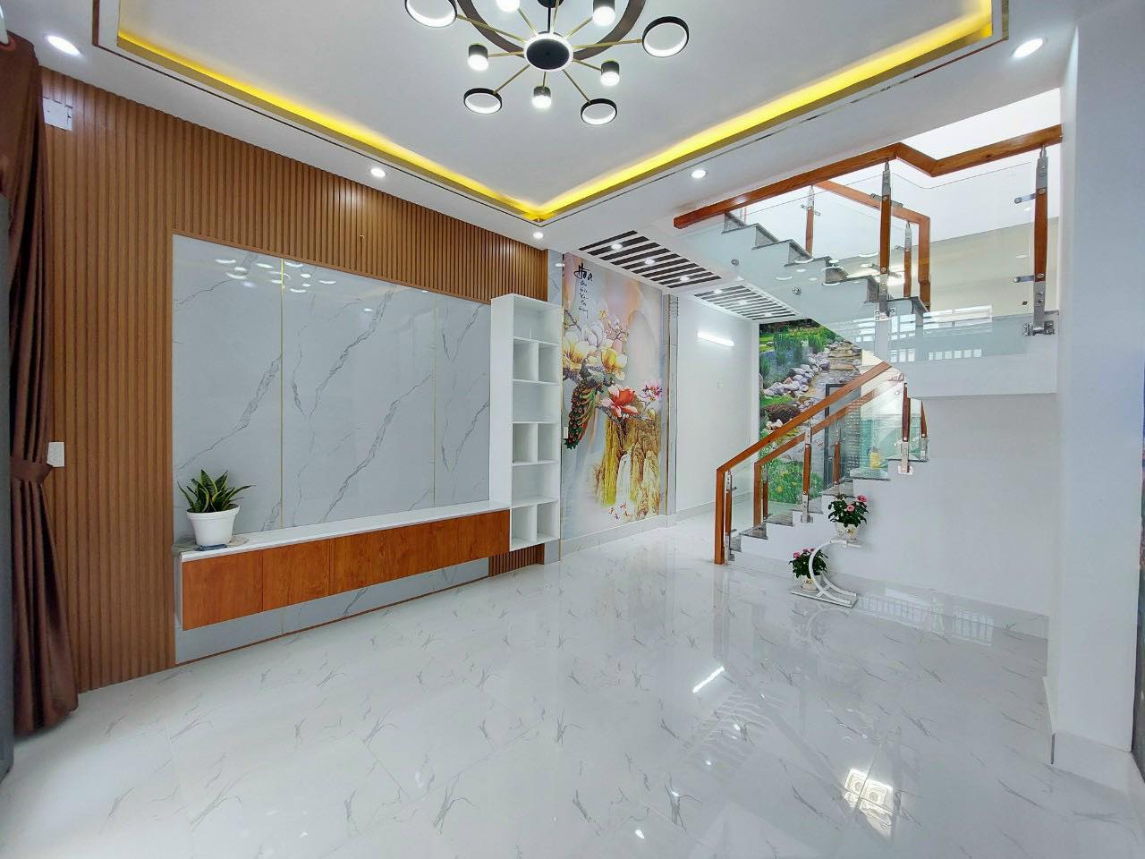 Bán nhà mới xây Hà Huy Giáp Thạnh Xuân quận 12 giá 4,8 tỷ bao thuế phí