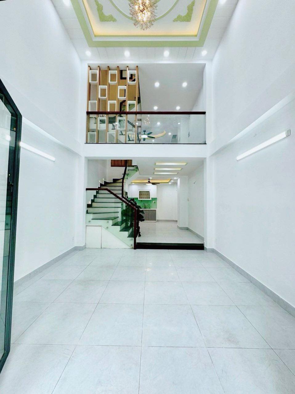 Nhà mới full nội thất 40m2-5tang hxh gần Thống Nhất giao Phạm Văn Chiêu - Giáp Q12 - 5 tỷ nhỉnh 0932030061