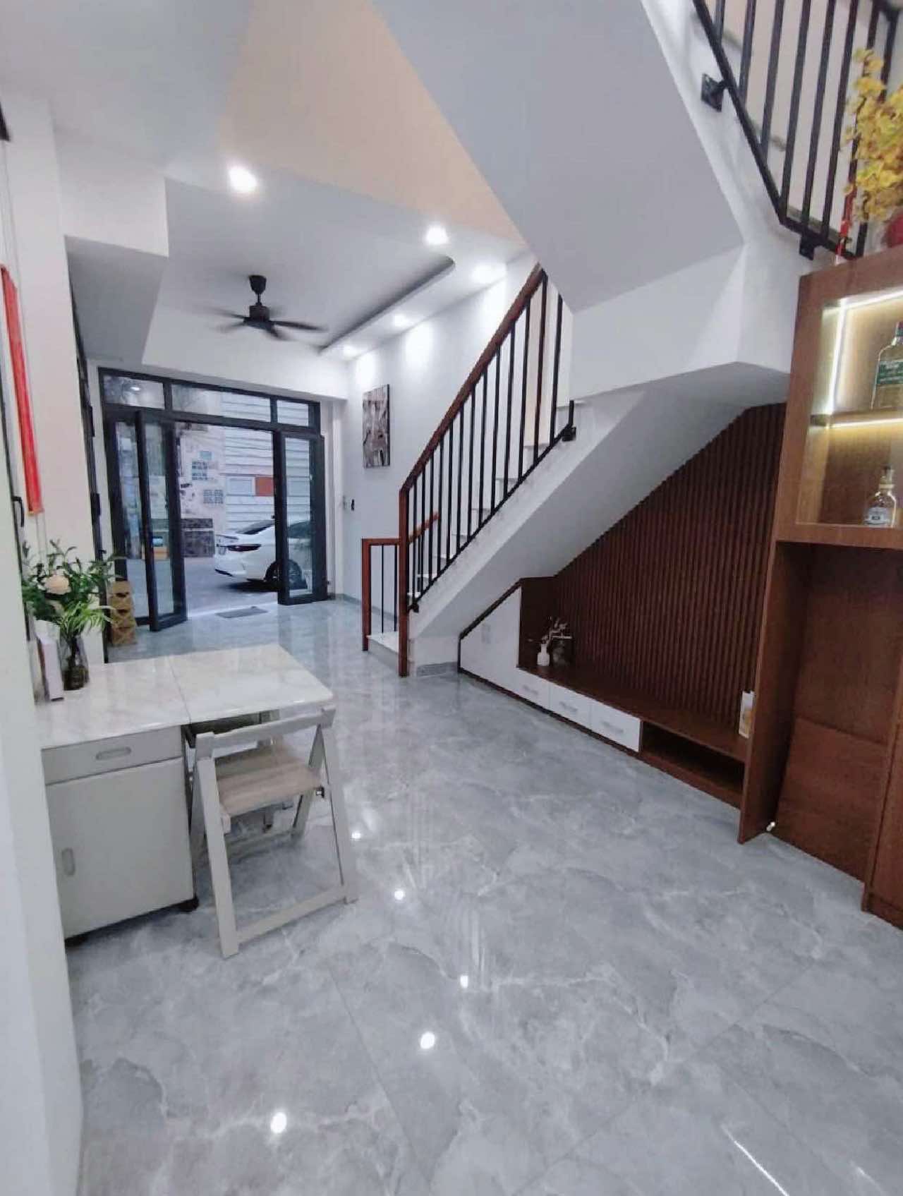 Nhà mới full nt 40m2-4tang mt Tân Thới Hiệp 13 , liền kề Toà Án Quận 12 , 5 tỷ nhỉnh 0932030061