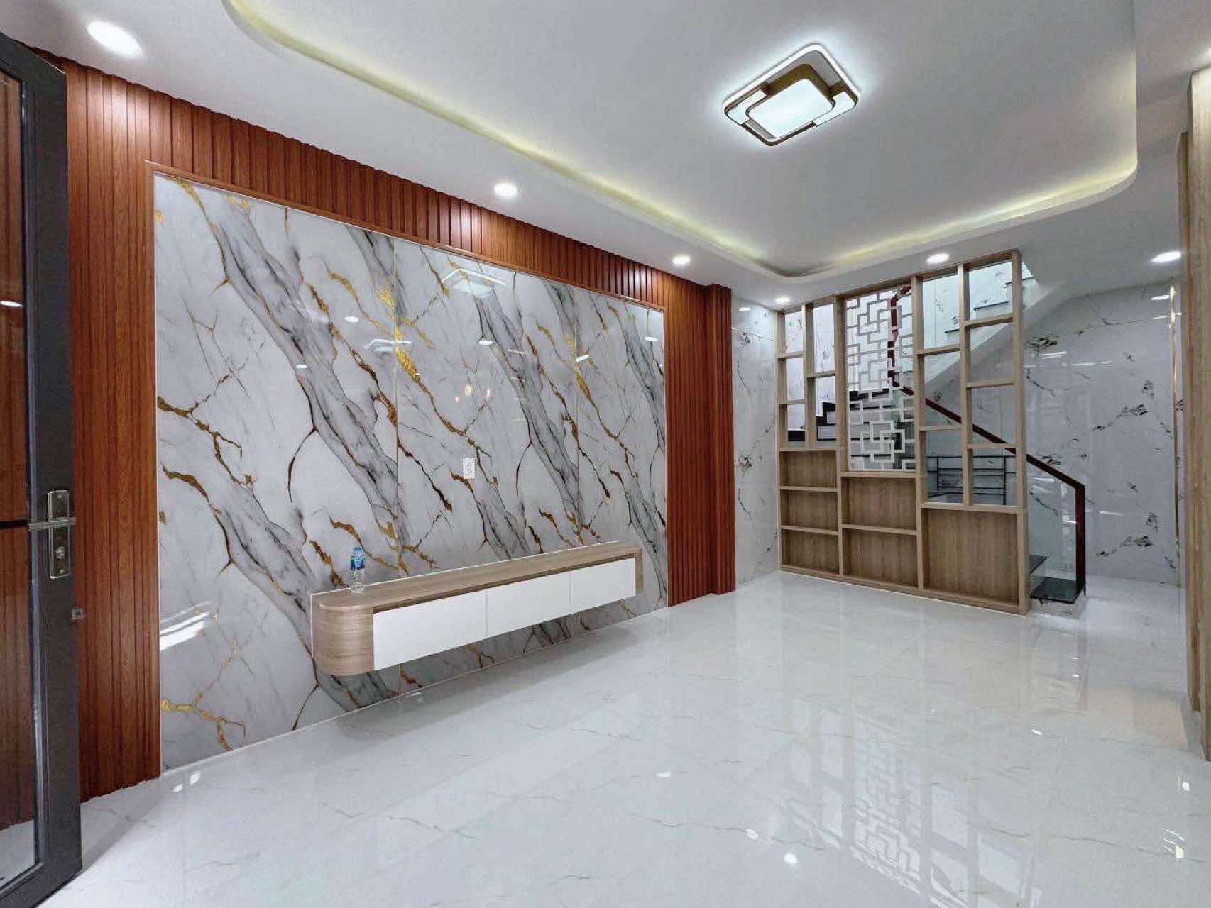 Nhà mới hxh 43m2-2tang sát mt Hiệp Thành 35 Q12 , ngay nhà máy bia Tiger - 4 tỷ nhỉnh 0932030061