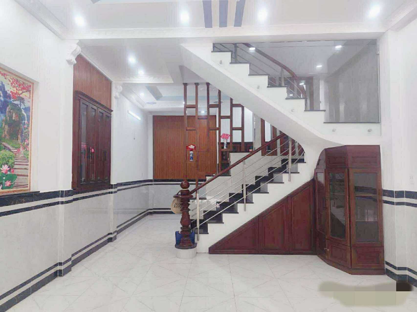 Bán nhà hxh tránh nhau 50m2-3tang Hiệp Thành 13-Q12 ,liền kề chợ Hiệp Thành, 5 tỷ nhỉnh 0932030061
