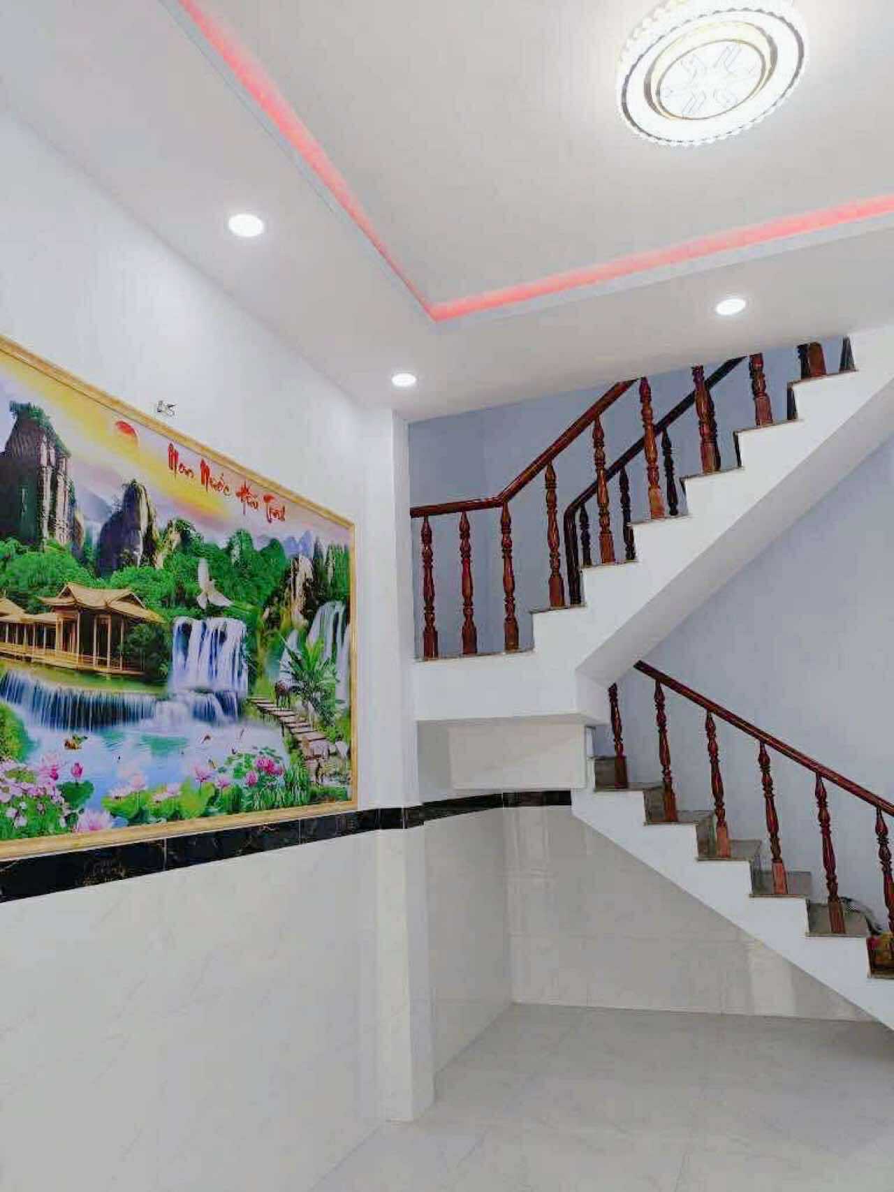Bán nhà 58m2-2tang sát mt Tân Thới Hiệp 21 Q12 ,hẻm 3m, liền kề Mega Market, 4 tỷ nhỉnh 0932030061