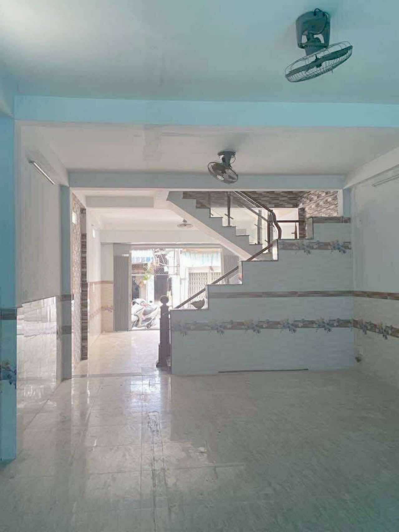 Bán nhà sát mt Lê Văn Khương Q12 - 102m2-4tang ,oto ngủ nhà ,gần Chợ Thiếc - 7 tỷ nhỉnh 0932030061