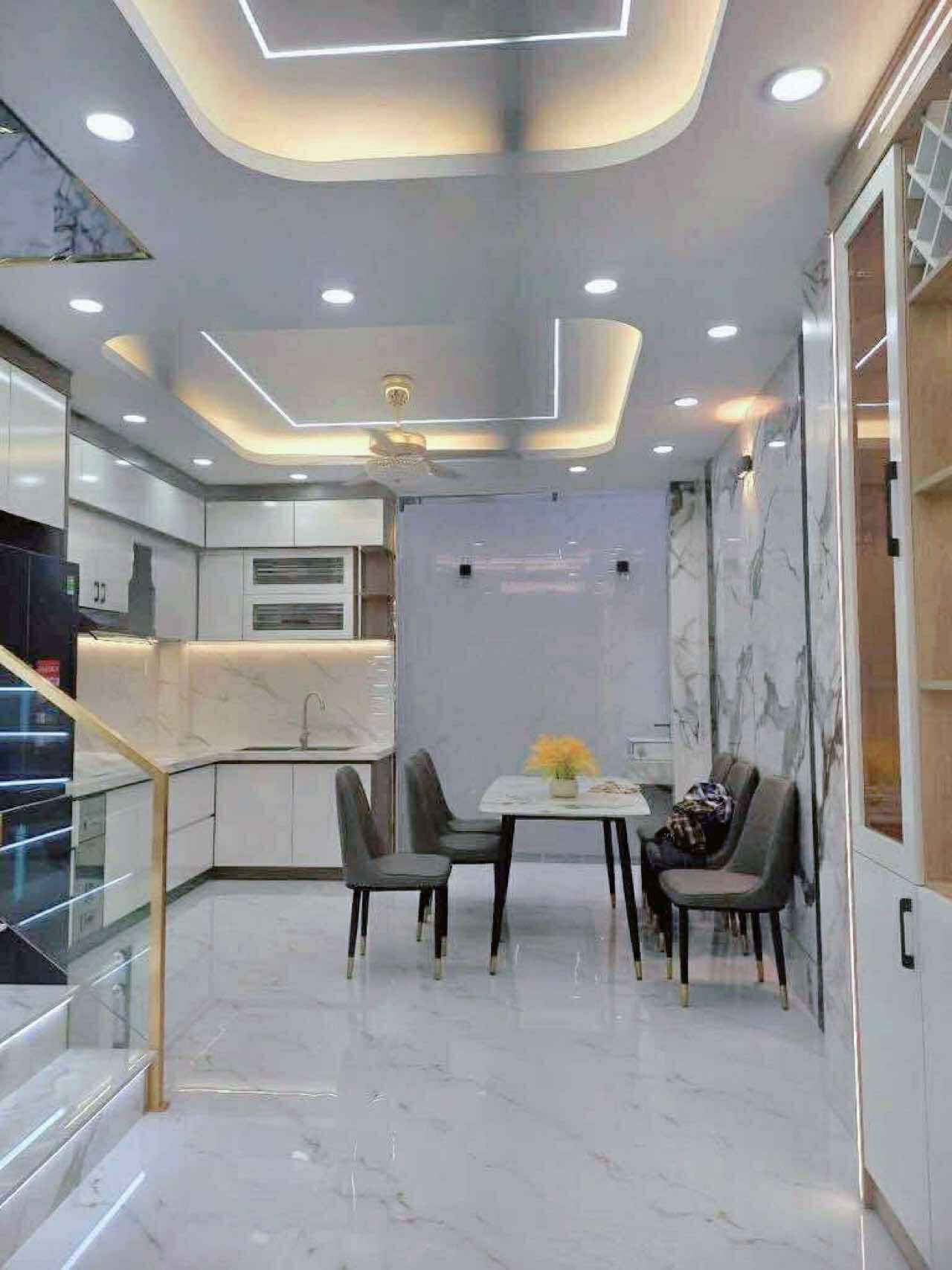 Nhà mới hxh 50m2-5tang sát mt Tân Chánh Hiệp 16 , gần Bệnh Viện Q12 , 6 tỷ nhỉnh 0932030061