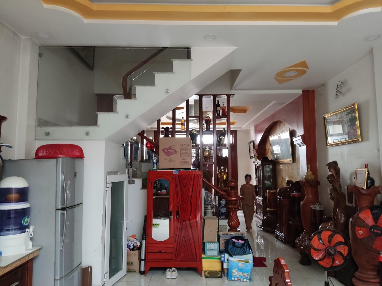 NHÀ ĐẸP - GIÁ TỐT - CHÍNH CHỦ BÁN Nhà Vị Trí Đẹp Tại Phường Tân Tạo A, Quận Bình Tân, HCM