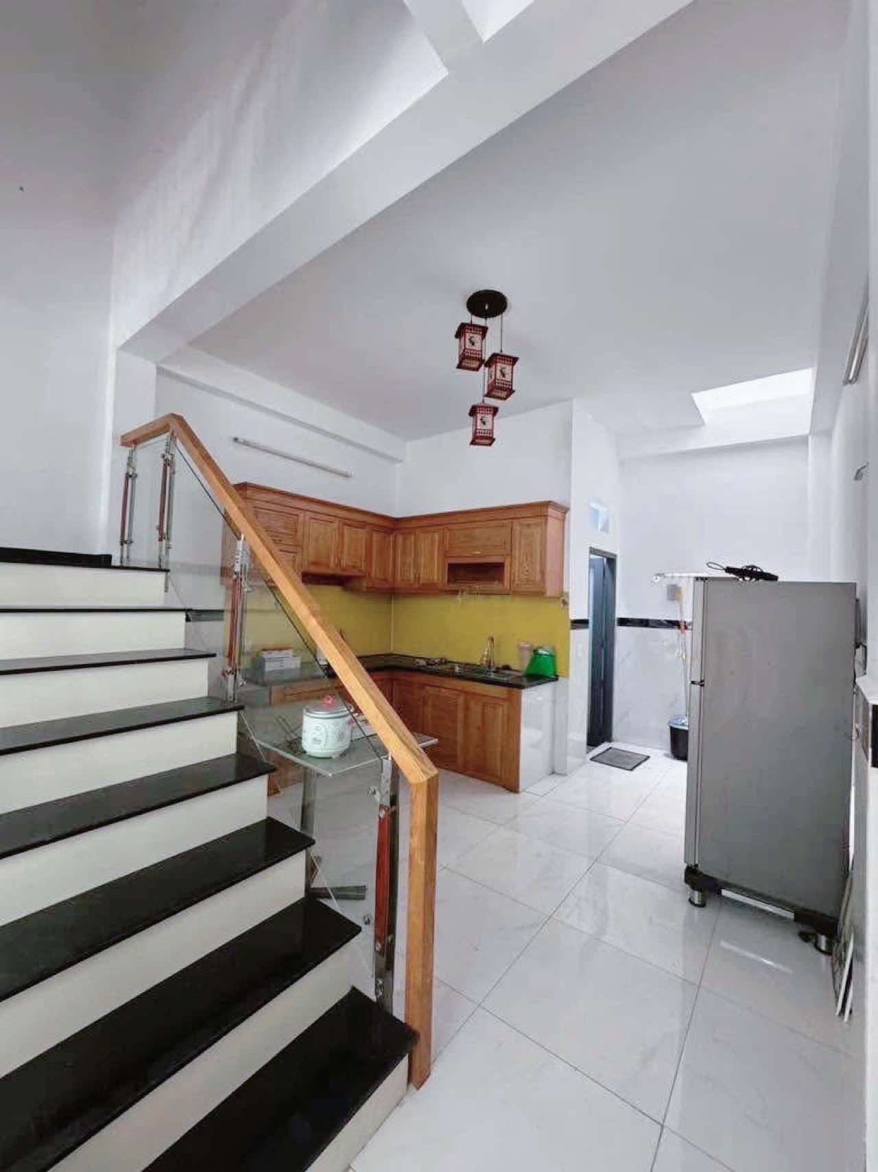 Bán nhà hxh 48m2-2tang sát mt Nguyễn Thị Kiểu Q12 , liền kề Mega Market , 4 tỷ nhỉnh 0932030061