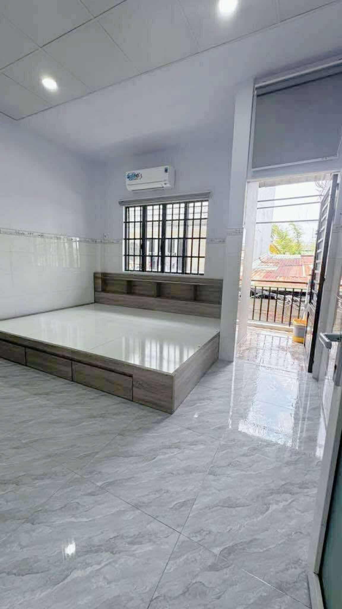 Bán nhà 33m2-2tang sát mt Lê Văn Khương Q12 , hẻm kiamoning ,cạnh Chợ Thiếc, 3 tỷ nhỉnh 0932030061