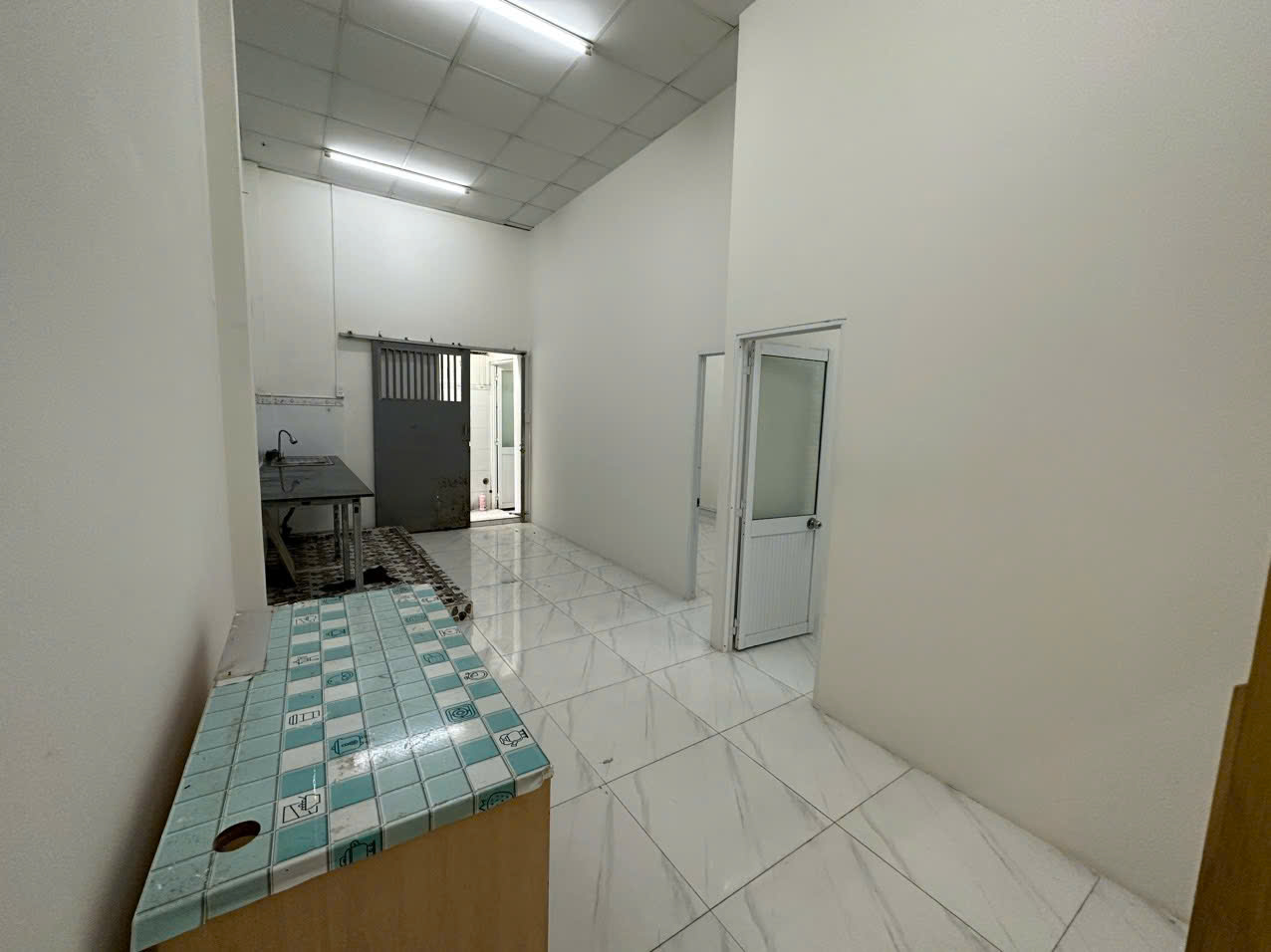 CHO THUÊ NHÀ MẶT TIỀN(100m2) ĐƯỜNG NGUYỄN SÚY, TÂN PHÚ, PHÙ HỢP MỌI NGÀNH NGHỀ