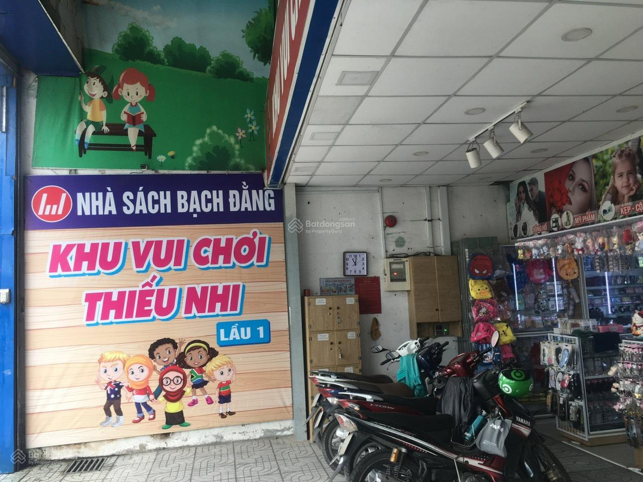 Chủ nhà cần bán 03 căn mặt tiền đường Nguyễn Ảnh Thủ, Thới Tam Thôn, Hóc Môn, TPHCM.