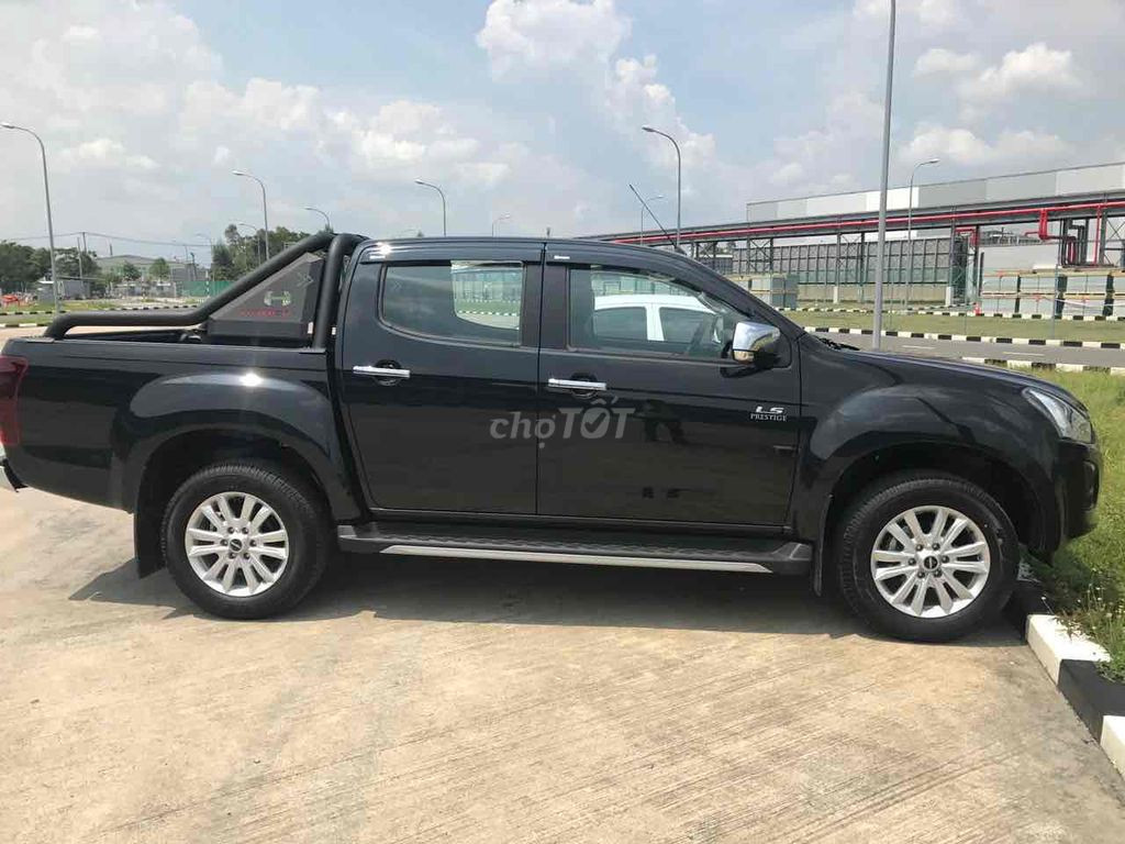 bán xe isuzu Dmax 1.9 tăng áp số AT mẫu 2019 1 đời chủ Đường Hậu Giang, Phường 11, Quận 6, Tp Hồ Chí Minh