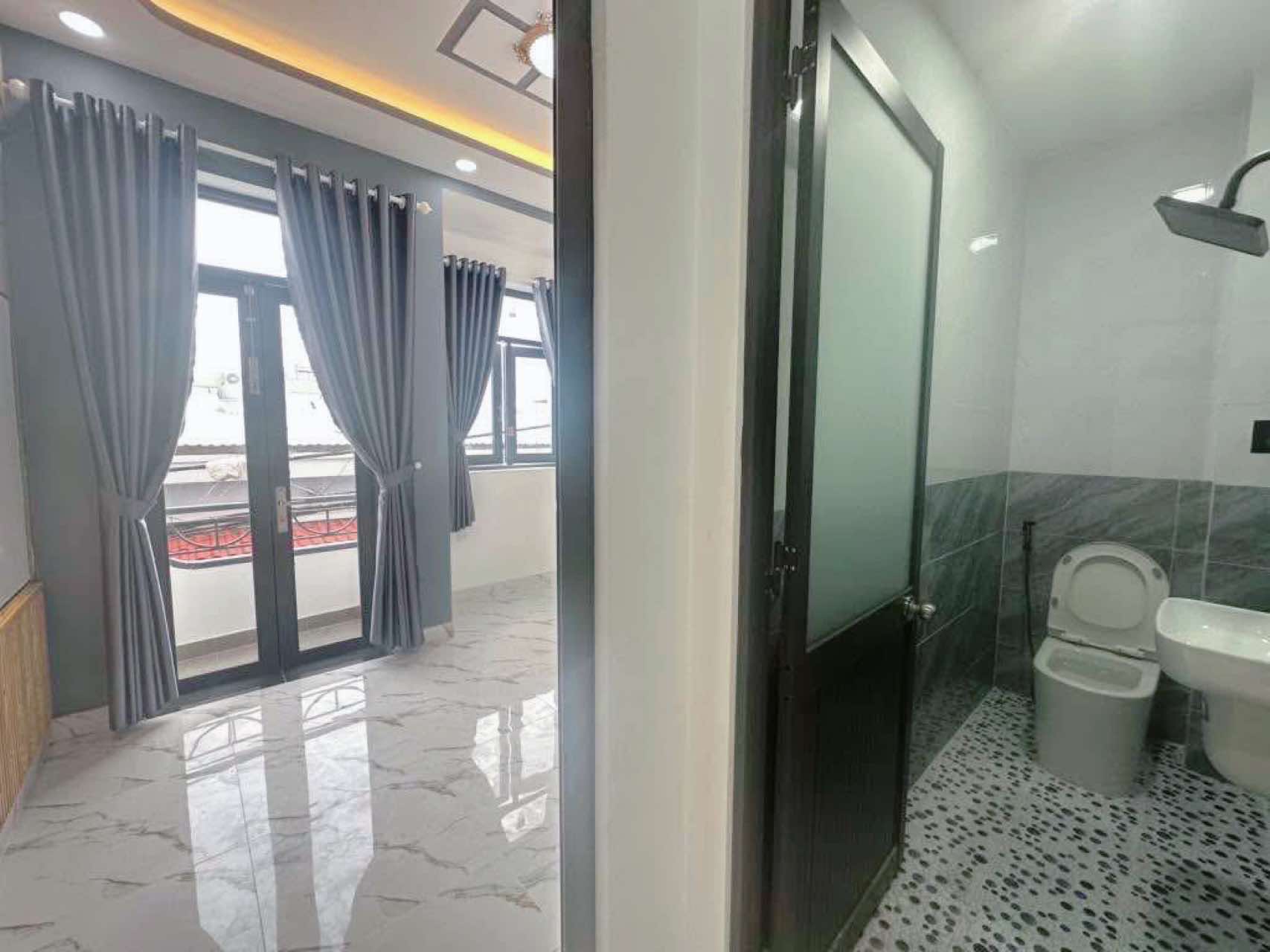 Nhà mới full nt 38m2-3tang hxh thông sát mt Tân Chánh Hiệp 3 Q12 - 5 tỷ nhỉnh 0932030061