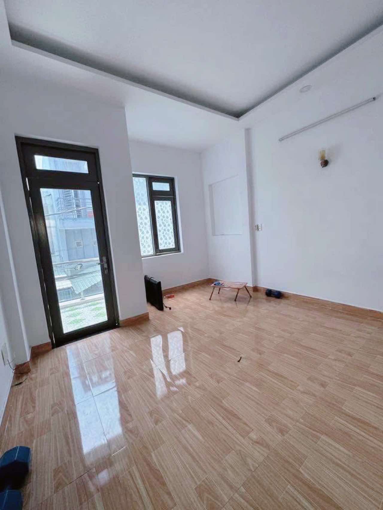 Bán nhà hxh 48m2-2tang sát mt Nguyễn Thị Kiểu Q12 , liền kề Mega Market , 4 tỷ nhỉnh 0932030061