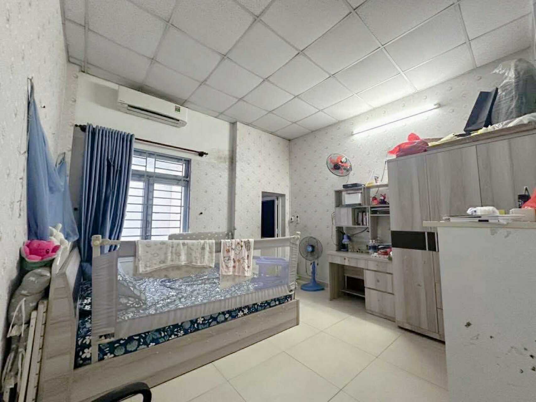 Nhà cấp 4 có lửng 71m2 (4x18) hẻm 134 Dương Thị Mười , gần Bệnh Viện Q12 , 4 tỷ nhỉnh 0932030061