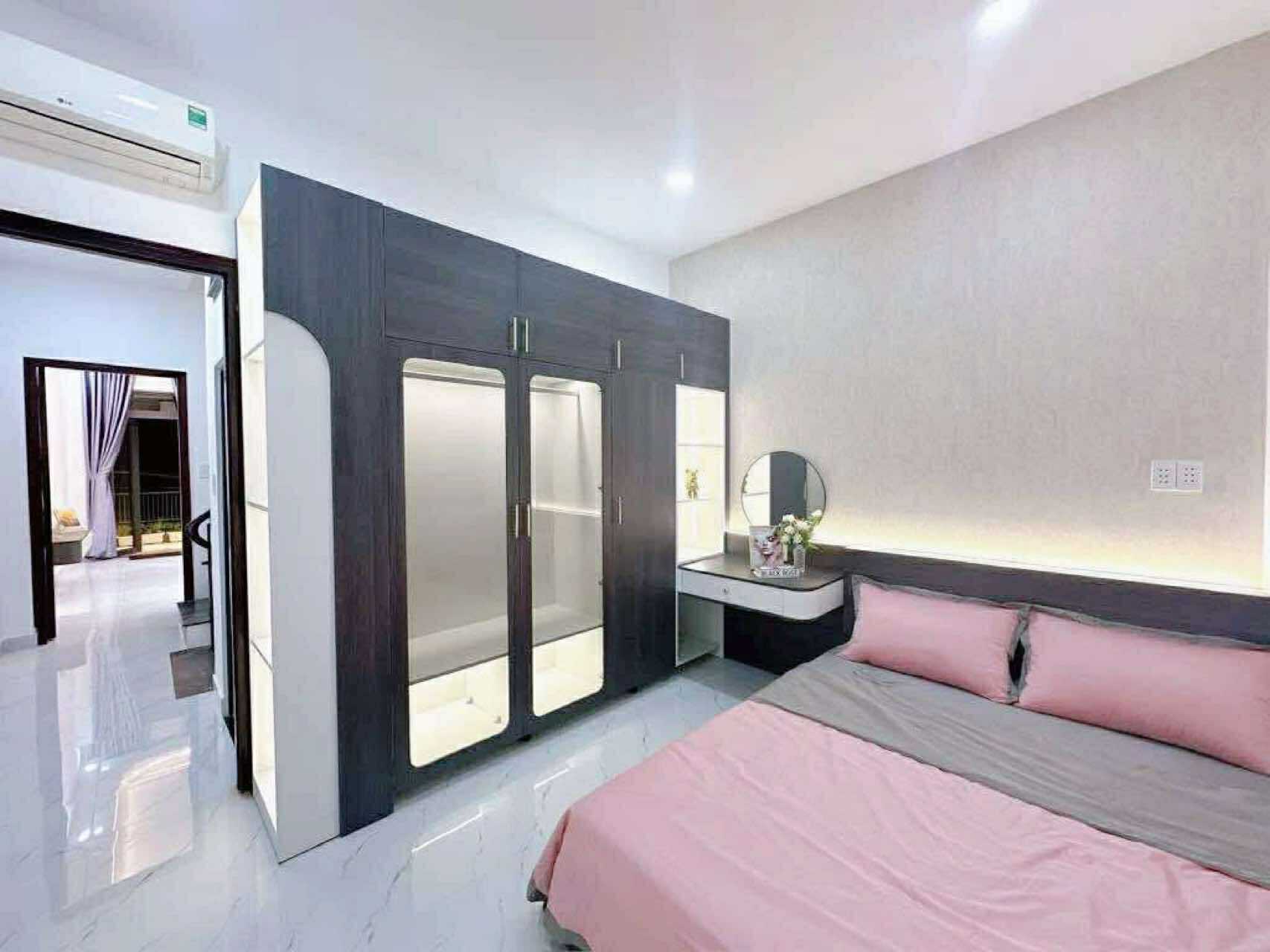 Nhà mới hxh thông 47m2-3tang sát mt Nguyễn Thị Kiêu Q12 ,gần Quán Ăn Hai Châu, 6 tỷ hơn 0932030061