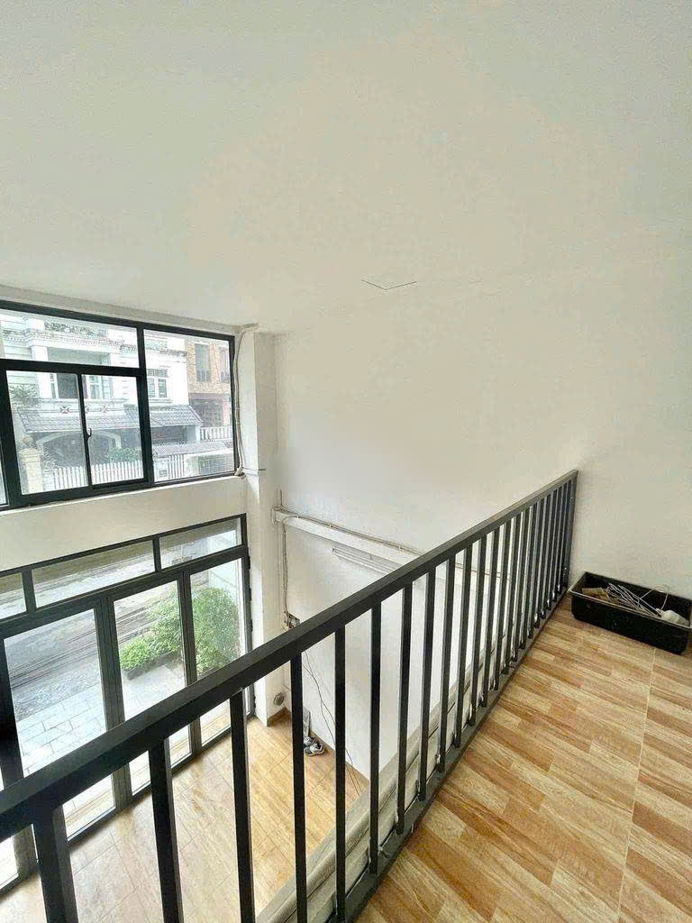 CHO THUÊPHÒNG TRỌ SÁT HUTECH,GTVT, NGOẠI THƯƠNG CHỈ 4TR/THÁNG